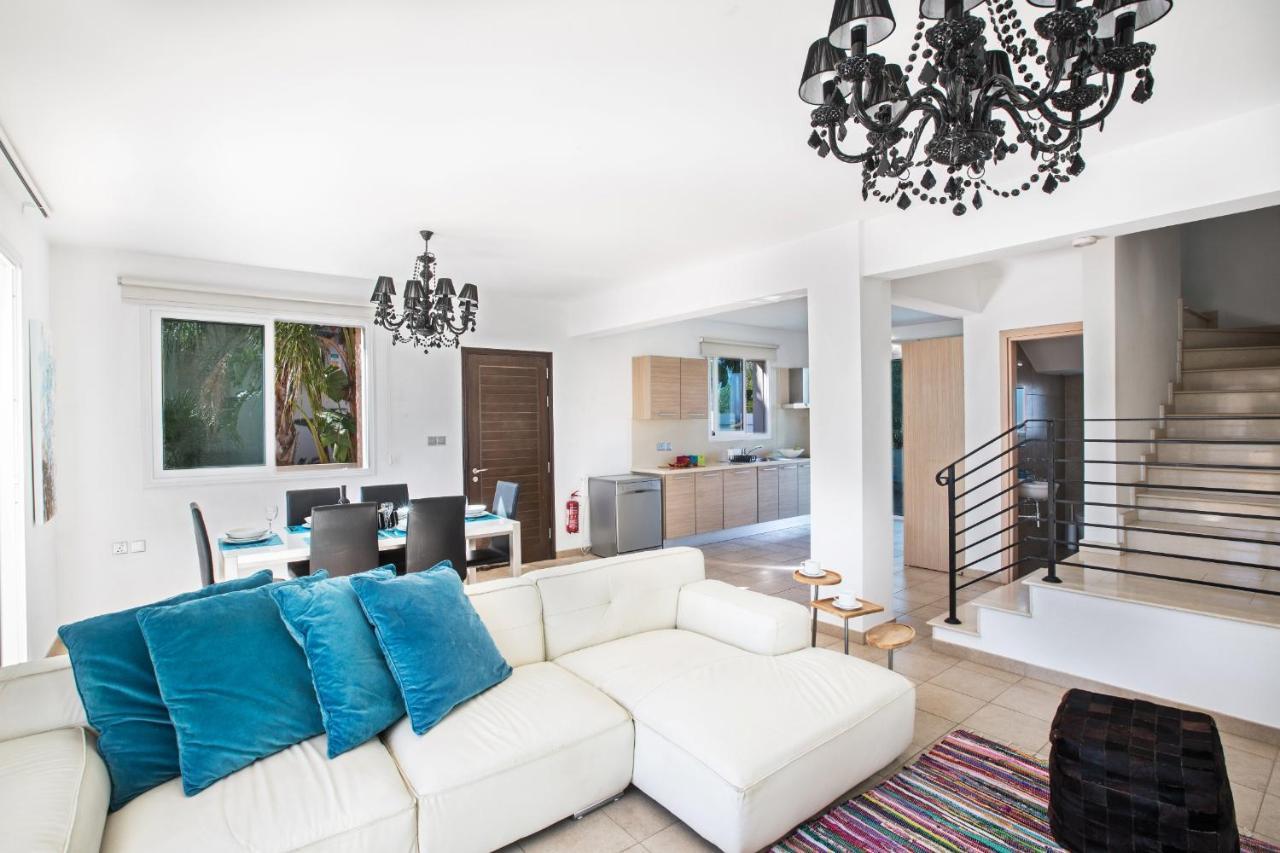 Seaspray Villa Protaras Exterior photo