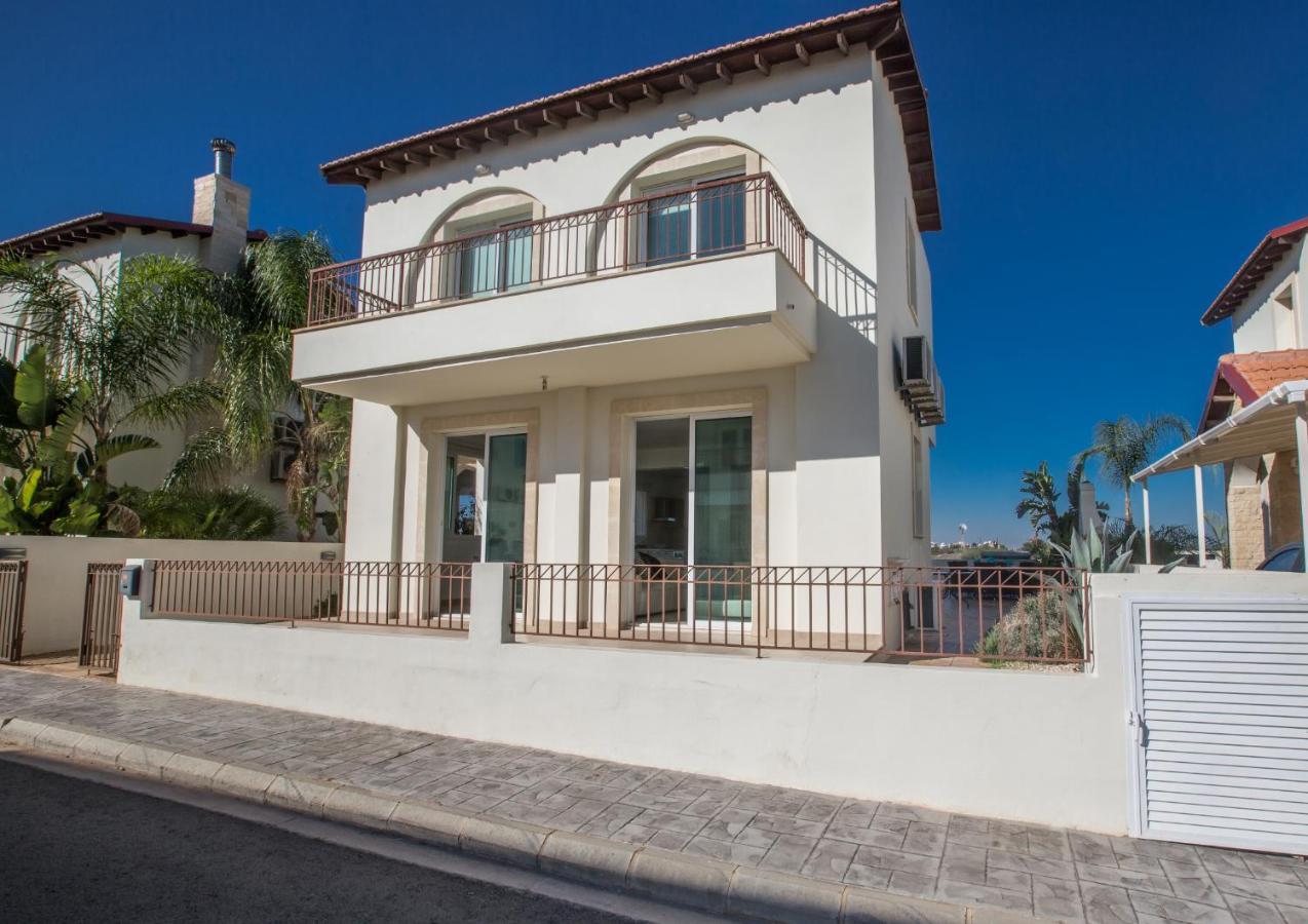Seaspray Villa Protaras Exterior photo