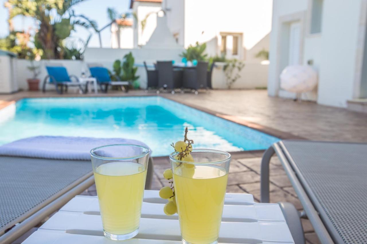 Seaspray Villa Protaras Exterior photo