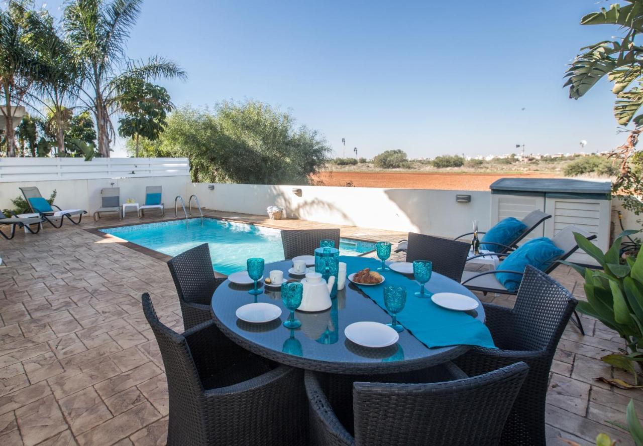 Seaspray Villa Protaras Exterior photo