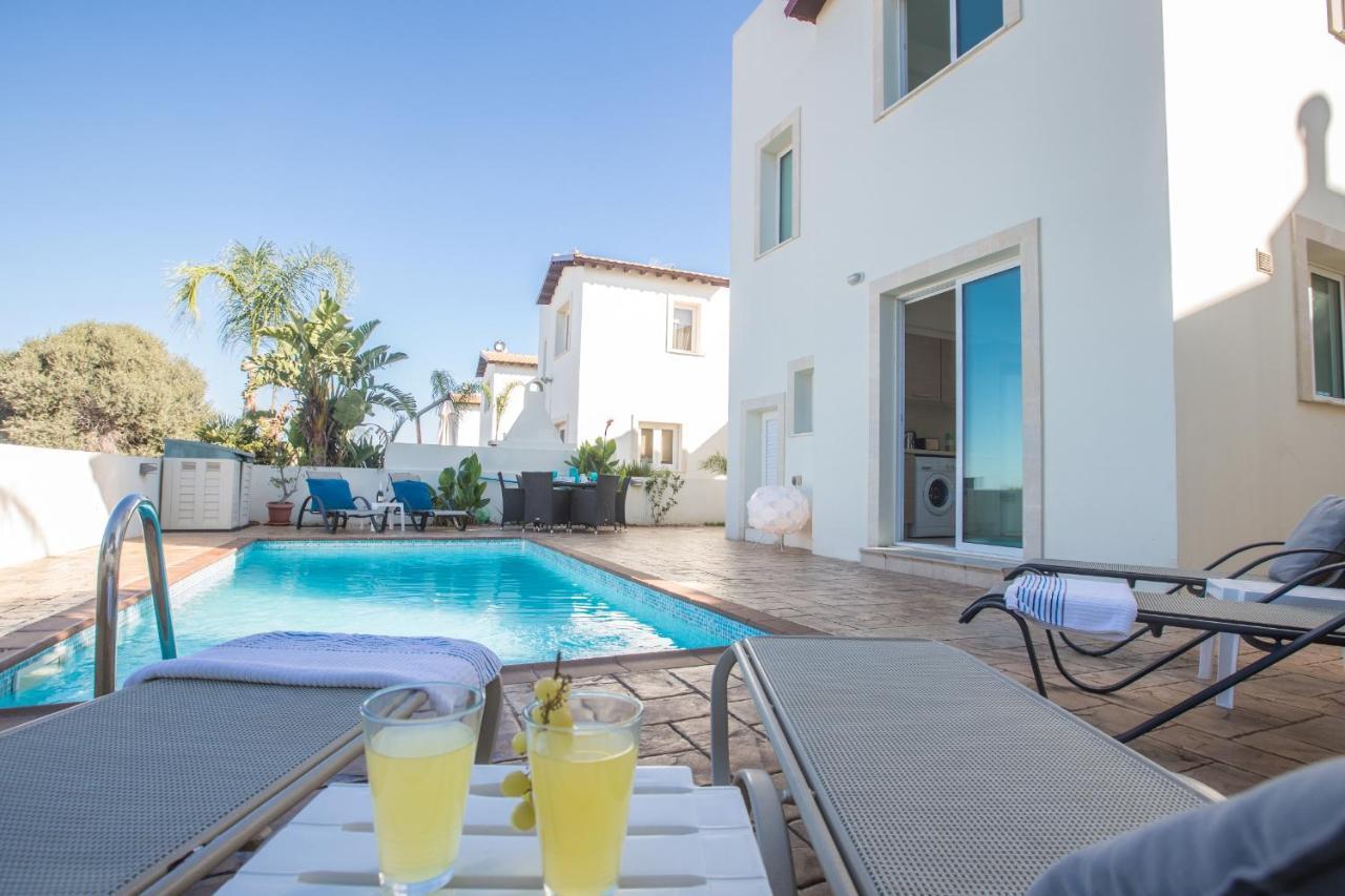 Seaspray Villa Protaras Exterior photo